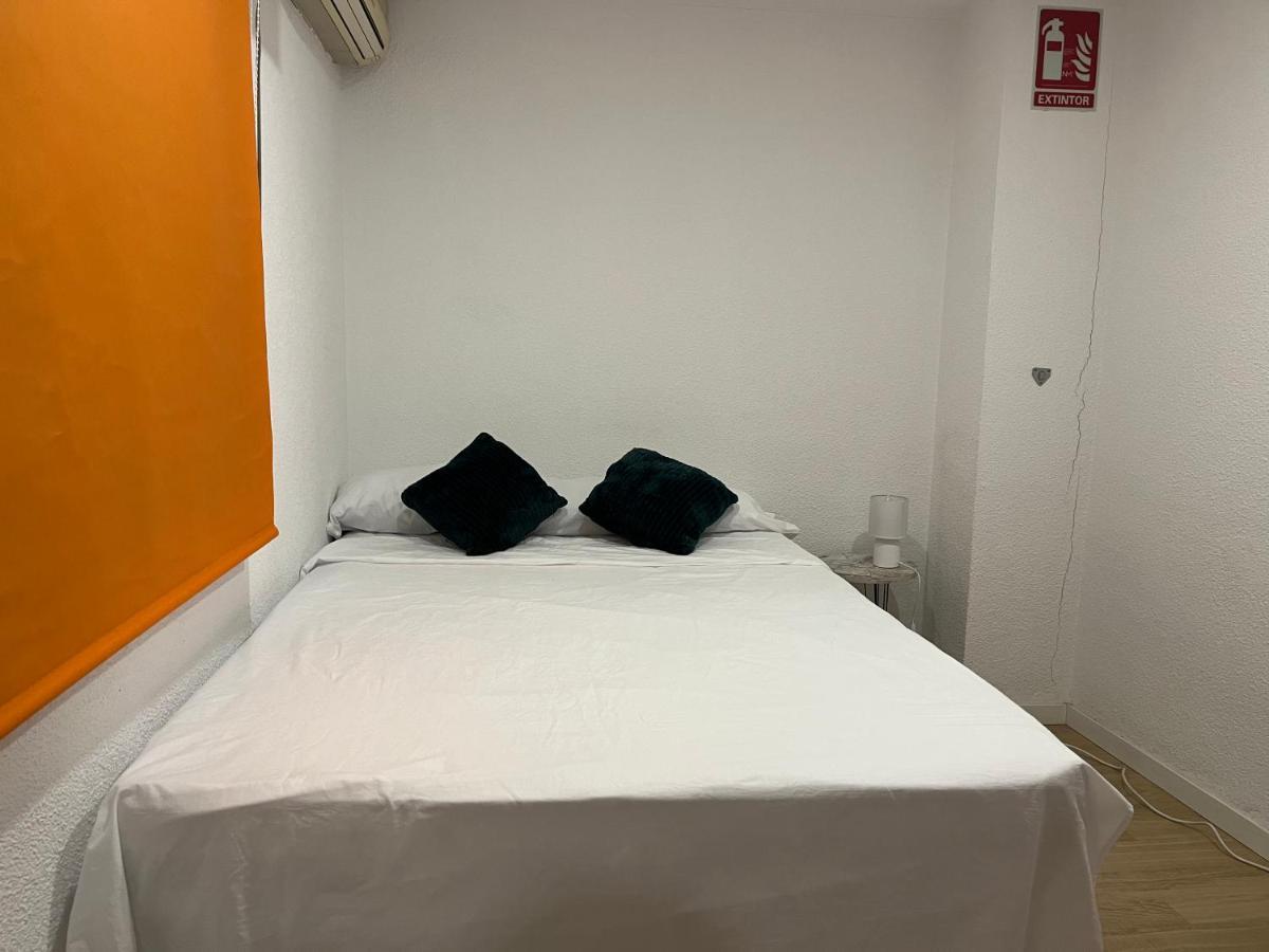 Guest House Leo Alicante Exterior foto